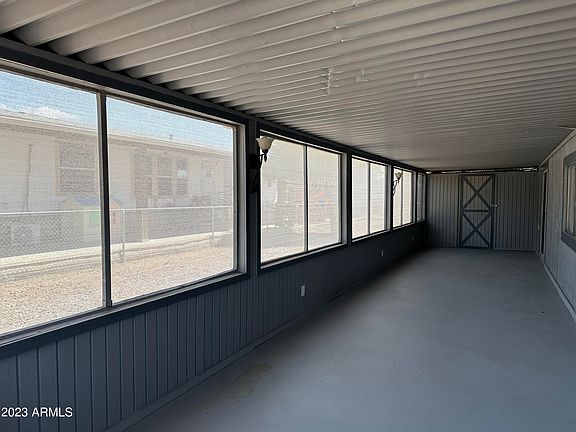 5th image of 7617 E GLADE Avenue