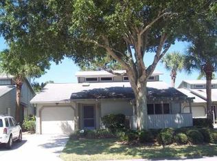 707 NE Dahoon Ter, Jensen Beach, FL 34957