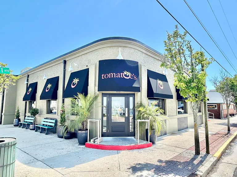 9500 Amherst Ave #B7 — Photo 10
