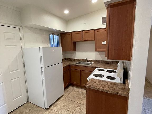 2nd image of 1921 E Virginia Ave APT 8