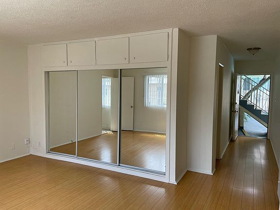 3rd image of 7104 Franklin Ave APT 5