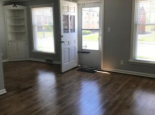 3471 Warren Rd, Cleveland, OH 44111
