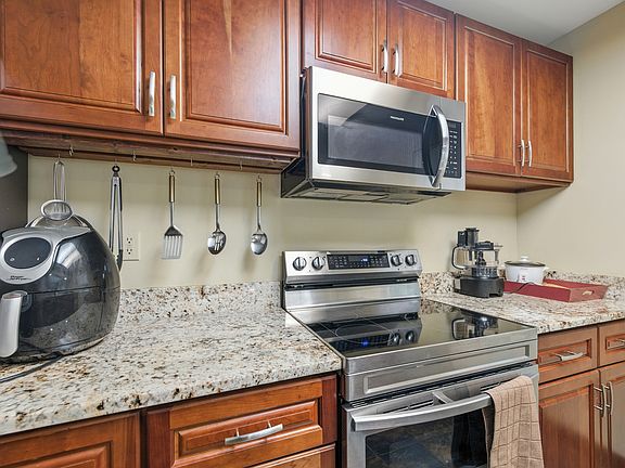 2nd image of 4409 Segovia Ct #1