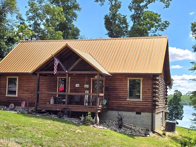 2116 Riverview Dr, Dandridge, TN, 37725