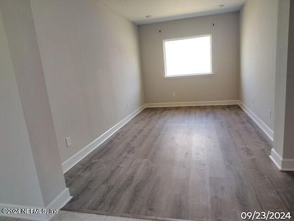 2nd image of 12044 JAPANESE MAPLE Street