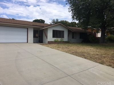 945 Calle Tulipan, Thousand Oaks, CA, 91360