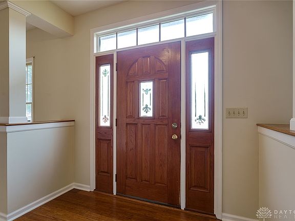 5th image of 6081 Valleybrook Dr
