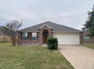 2009 Fawn Dr, Midlothian, TX 76065