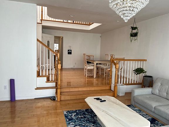 3rd image of 18 Chancery Ln