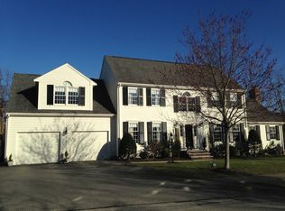 7 Langlee Rd, Hingham, MA 02043