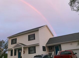 91 River Rd, Cape Neddick, ME 03902