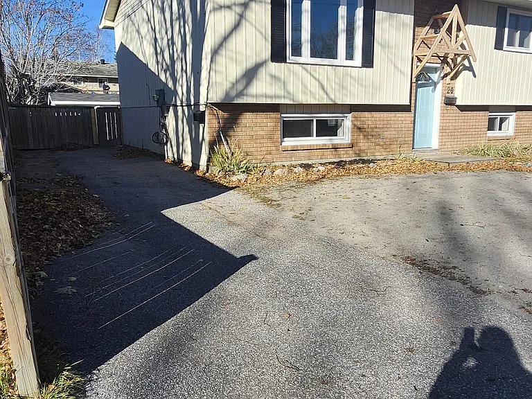 20 Shannon St #A — Photo 1