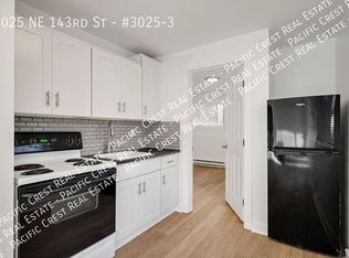 3025 NE 143rd St APT 3, Seattle, WA 98125