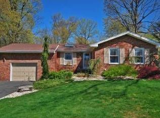 18 Hilldale Rd, Pine Brook, NJ 07058