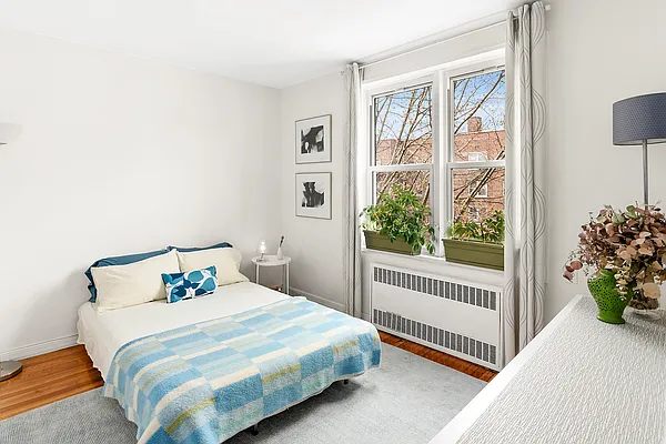 Sold by Compass | media 14