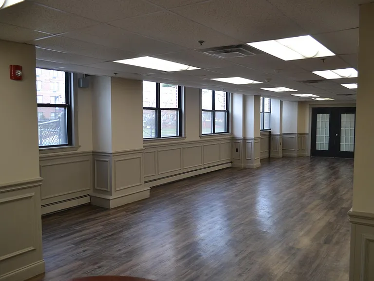 Fresh Pond Apartments — Photo 14