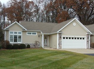 120 Stony Ridge Ct, Hillsdale, MI 49242