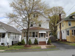 32 Euclid Ave, Troy, NY 12180