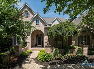 26191 Edinborough Cir, Perrysburg, OH