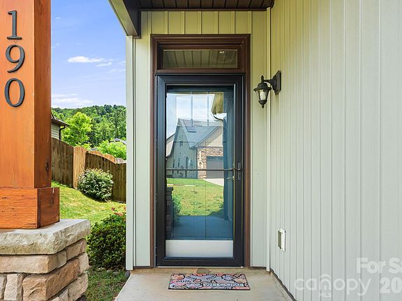 2nd image of 190 Water Leaf Dr