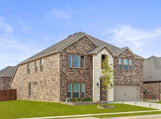 10026 Gray Barrel Dr, Aubrey, TX 76227