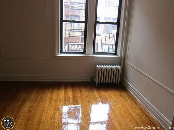 3rd image of 3450 29th St #4K