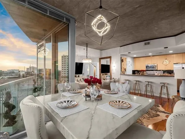 3324 Peachtree Rd NE Unit 902, Atlanta, GA 30326