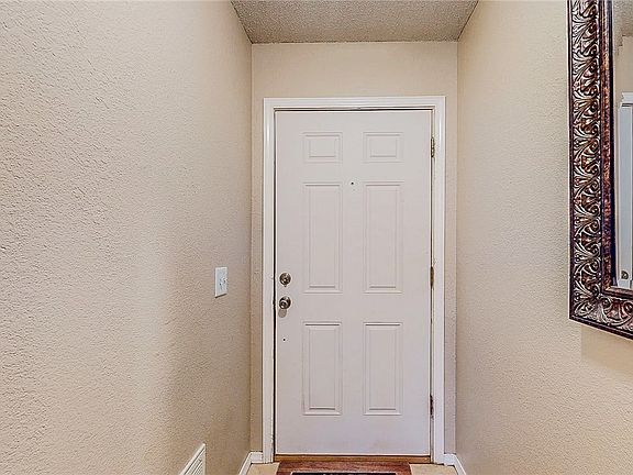 5th image of 1370 S Jasmine Ln