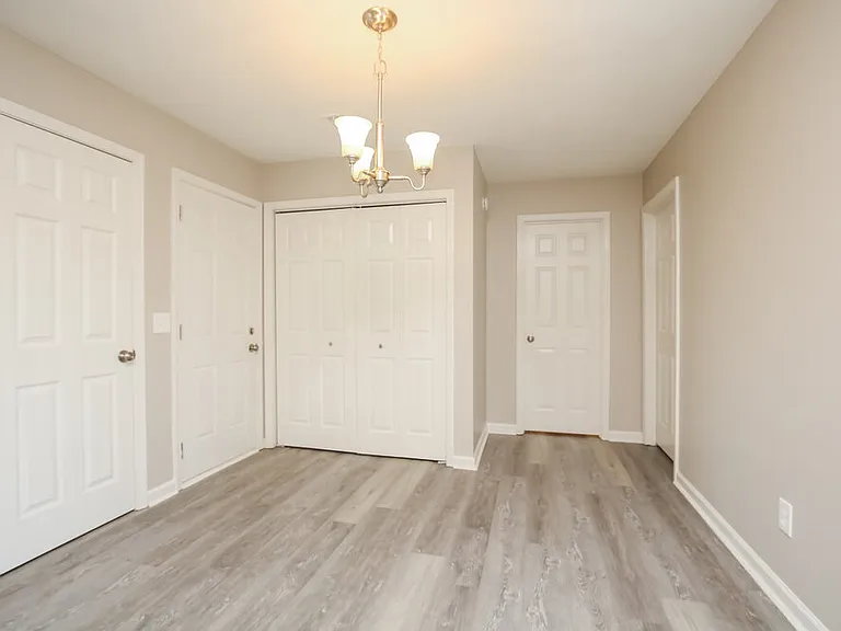 1202 Welsh Dr — Photo 6