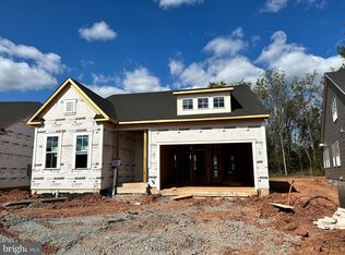 12516 Cavalier Forest Ct, Bristow, VA 20136