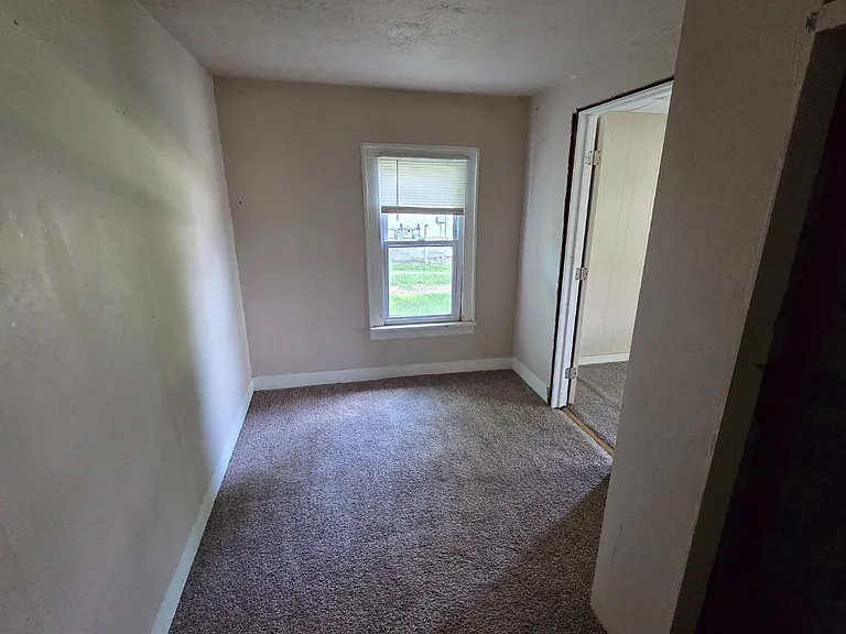 Unit Photo