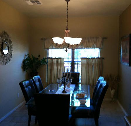 Kitchen-full size table