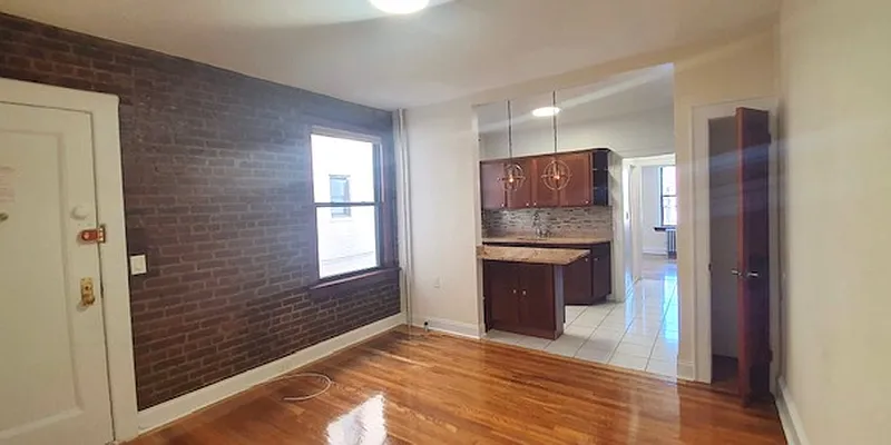 Rented by Axxess Realty Group | media 5