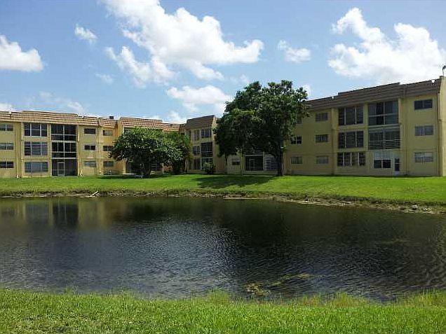 1st image of 8510 Sunrise Lakes Blvd APT 105