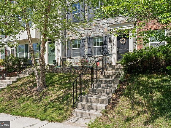 2nd image of 2623 River Basin Ln