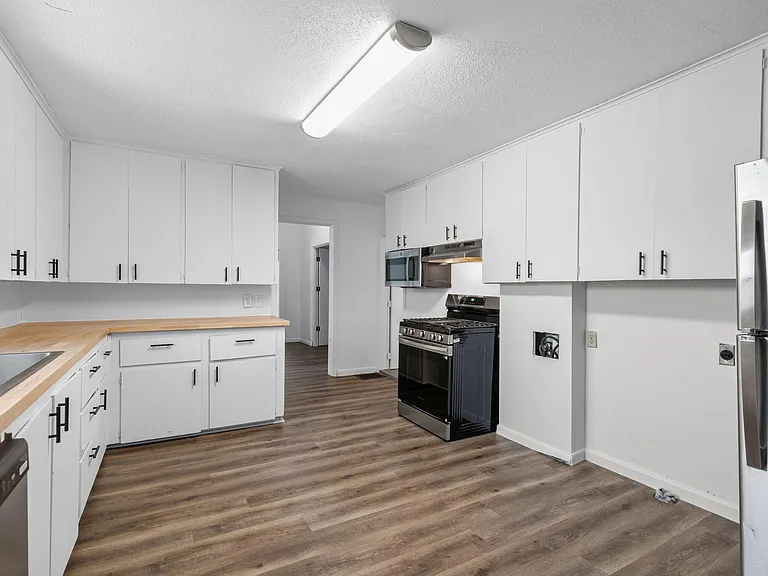 813 S Jefferson Ave #A — Photo 23