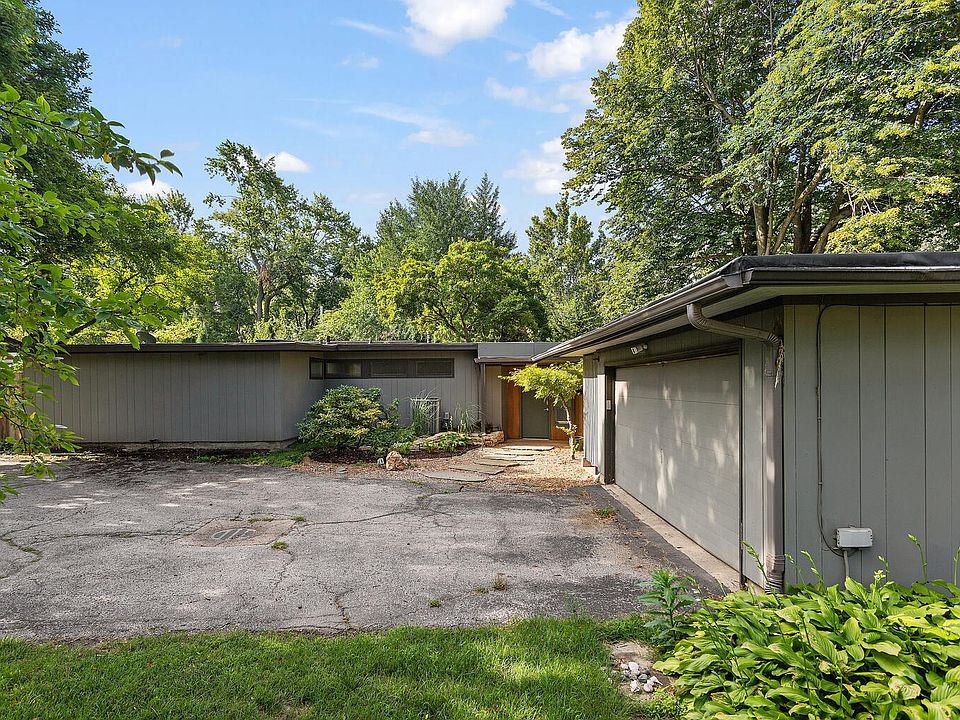 21 Greencroft Dr, Champaign, IL 61821 Zillow