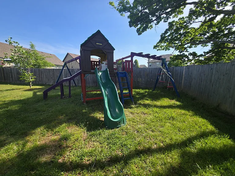 112 Irishman Way — Photo 30