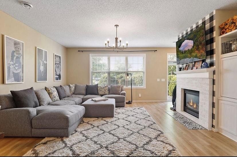 1st image of 11015 Oak Grove Cir Unit B
