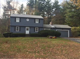 16 Jonathan Ln, Chelmsford, MA 01824
