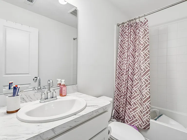 572 Auld Farm Cir — Photo 8