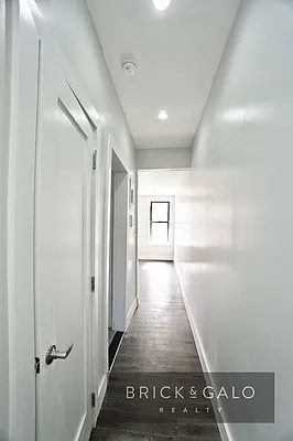 Rented by BRICK & GALO REALTY CORP | media 37