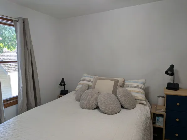 212 N 7th St #1, Marquette, MI 49855