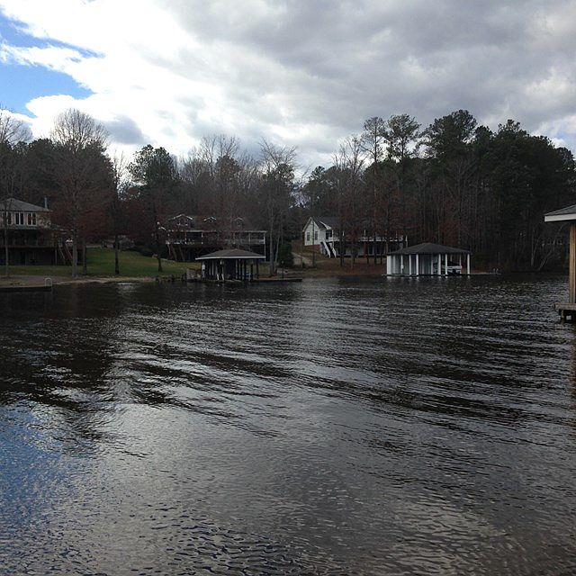 1st image of 3 Bradley Dr