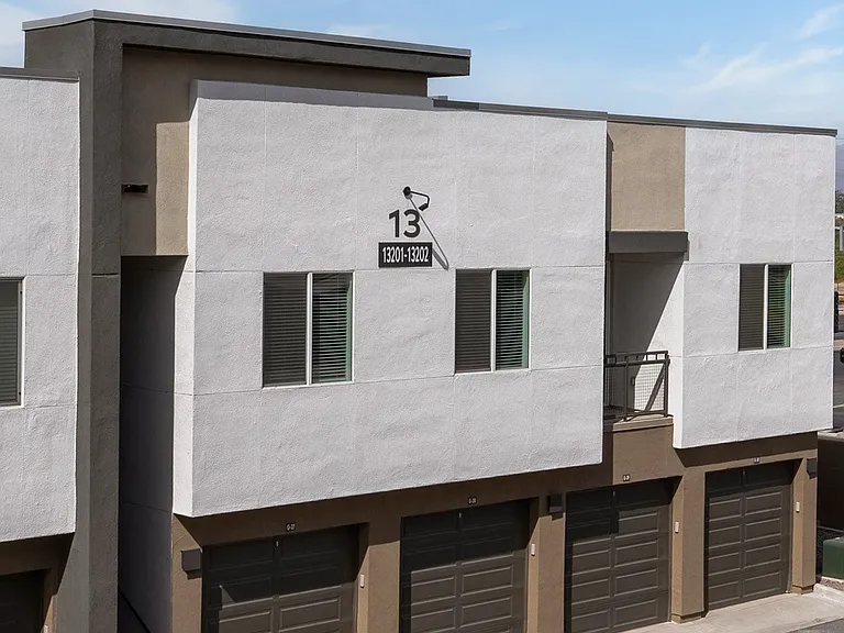 Garages for Rent