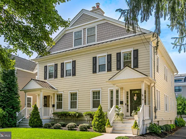 14 Harris Rd, Princeton, NJ 08540