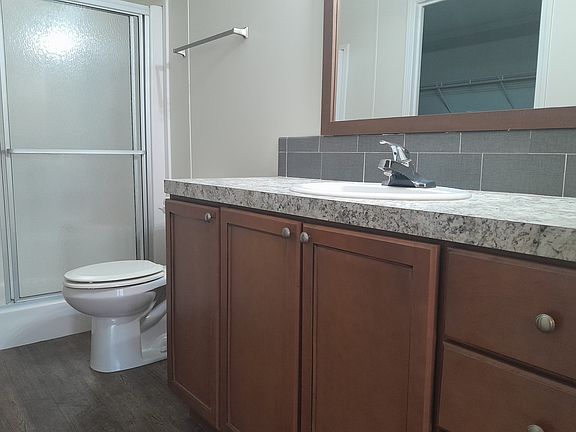 4th image of 15149 Savanah Ave #186