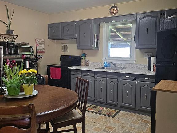 2nd image of 4928 Mauretania Ave