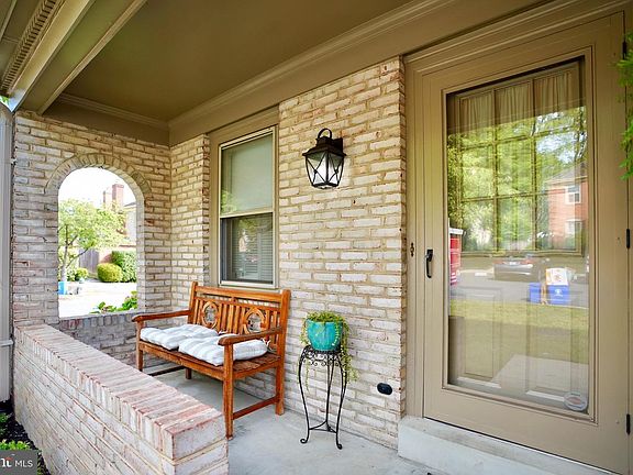 5th image of 15341 Manor Village Ln