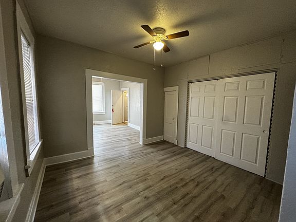 5th image of 105 Tays St #B